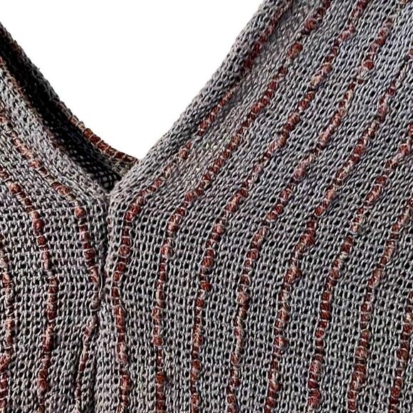 Bohemian lagen look textured crinkle double V-neck neutral tunic OS - Picture 6 of 8